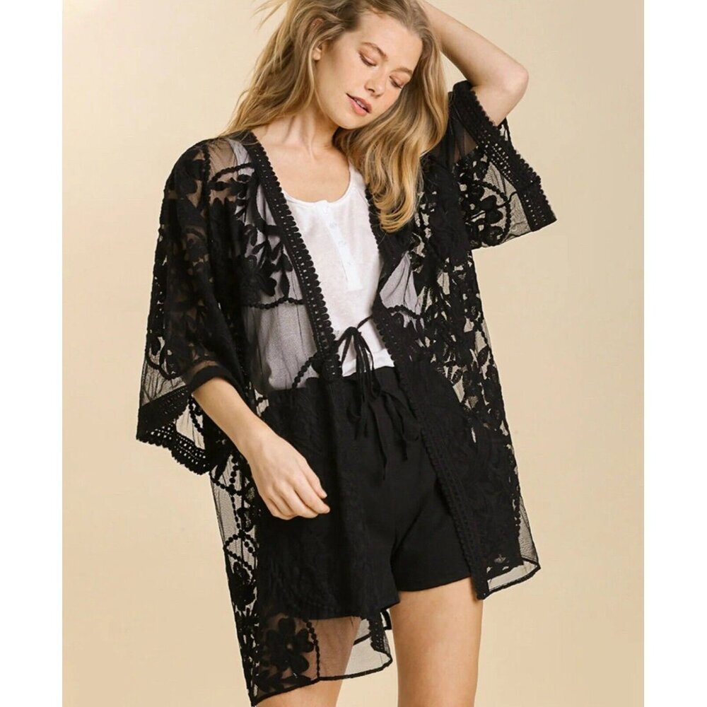 Umgee Women's Black Bohemian Floral Lace Open Front‎ Tie Kimono Size Small Sheer